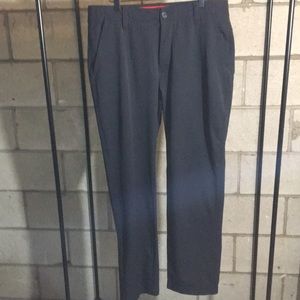 Under Armour Loose Fit Pants 36x30